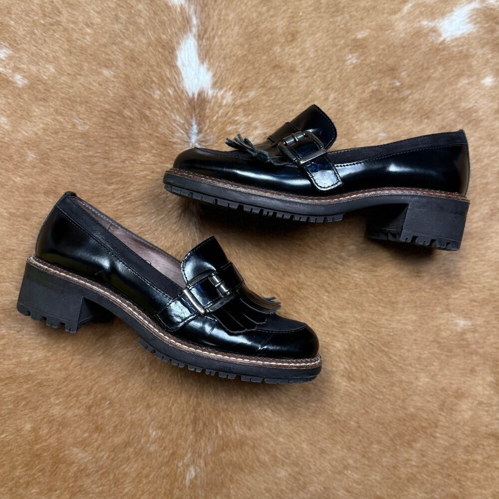 Wonders Black Leather Fringe Loafers Women’s Size 36 Chunky Sole Lug Heel - Picture 1 of 9